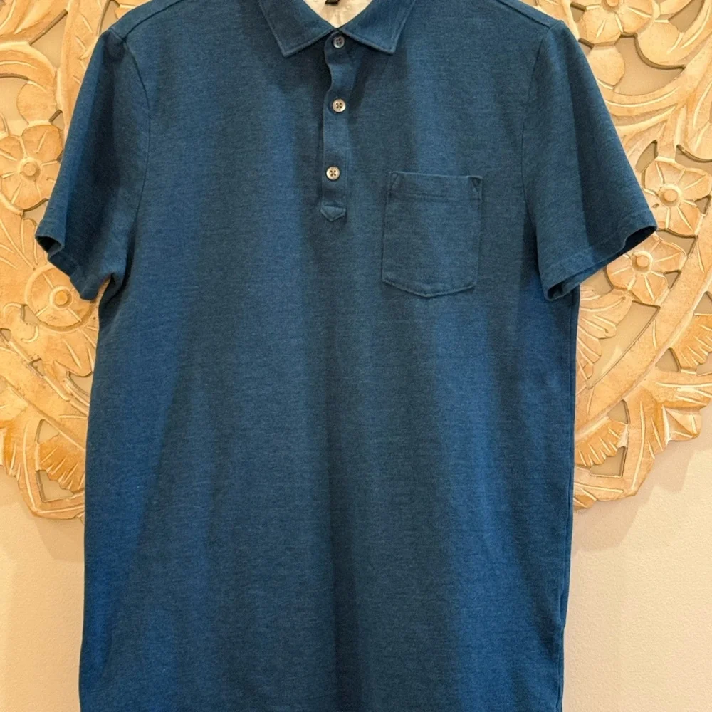 Banana Republic Men’s Blue Polo Shirt